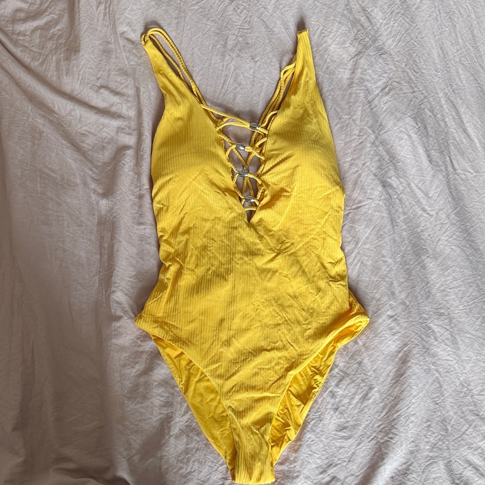 One piece swimsuit